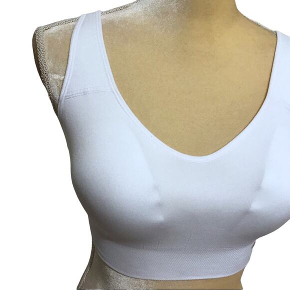 Puma NWOT White Seamless Sports Bra Women Various - Picture 3 of 11